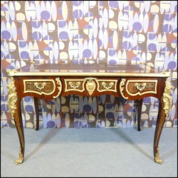 Bureau Louis XV